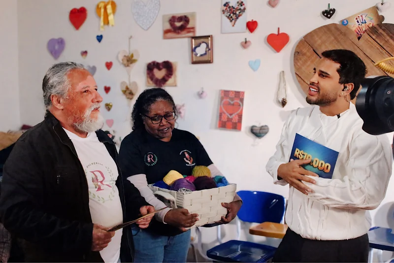 Eita Lucas mistura música e emoção com Henry Freitas e surpresa 2 Eita Lucas mistura música e emoção com Henry Freitas e surpresa