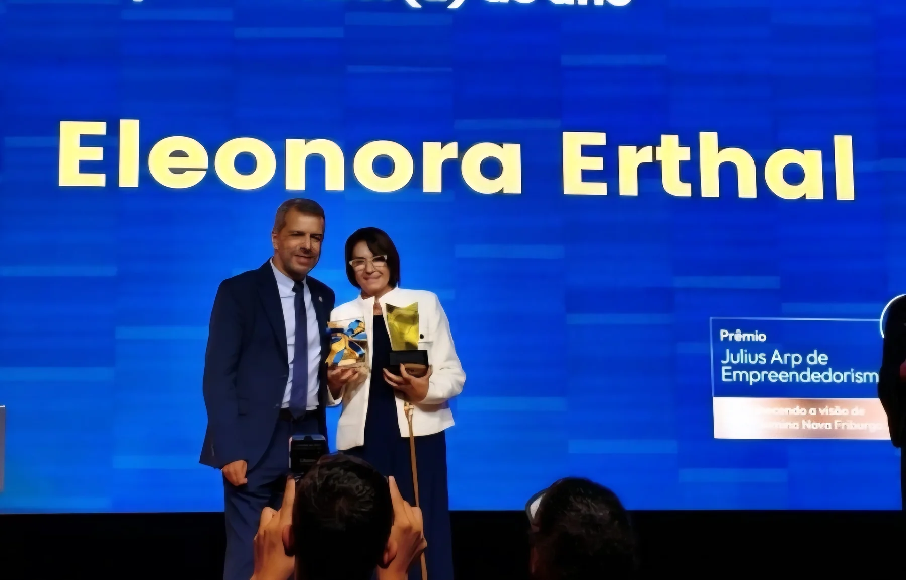 Eleonora Erthal domina Prêmio Julius Arp com vitória dupla histórica