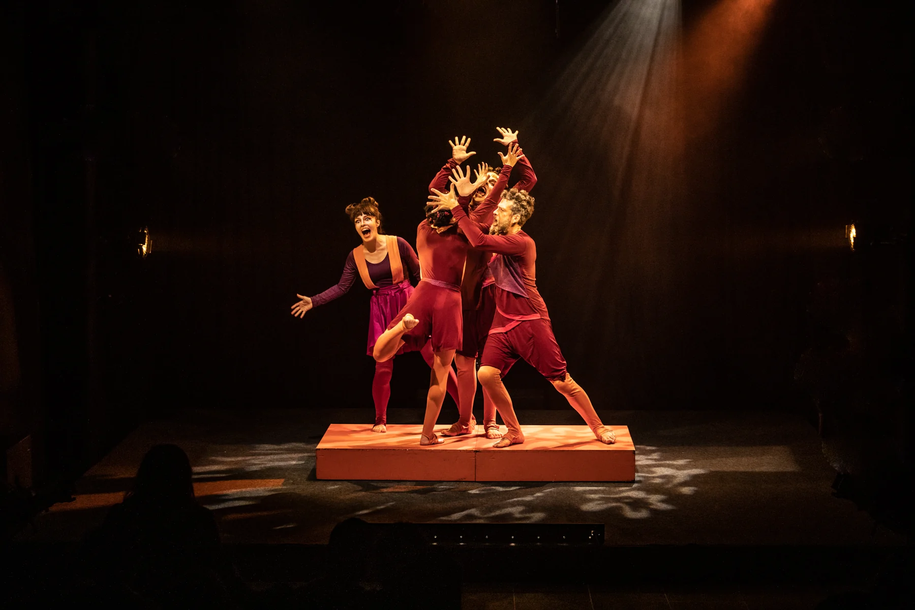 Espetáculo transforma 2m² em aventura no Teatro Clara Nunes 6 Espetáculo transforma 2m² em aventura no Teatro Clara Nunes