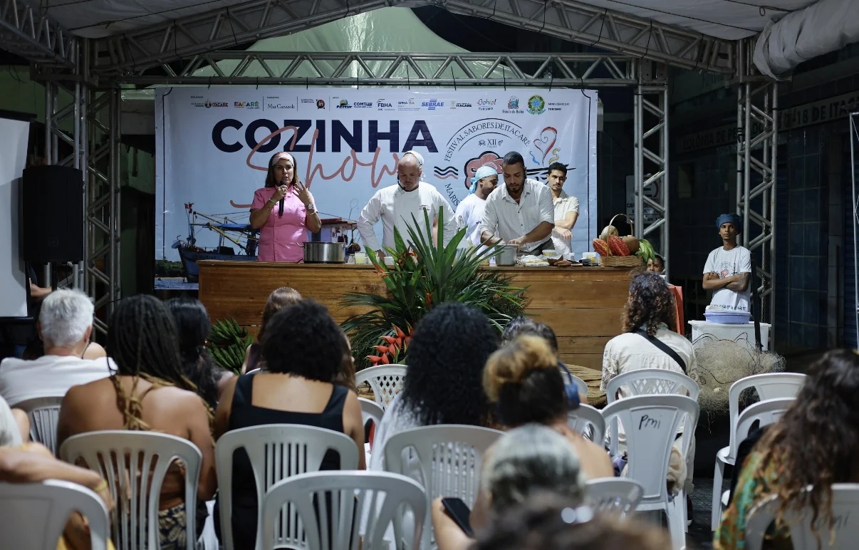 Festival em Itacaré une chefs e marisqueiras na cozinha e na orla