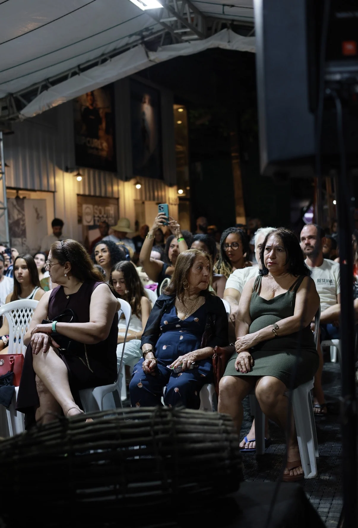 Festival em Itacaré une chefs e marisqueiras na cozinha e na orla