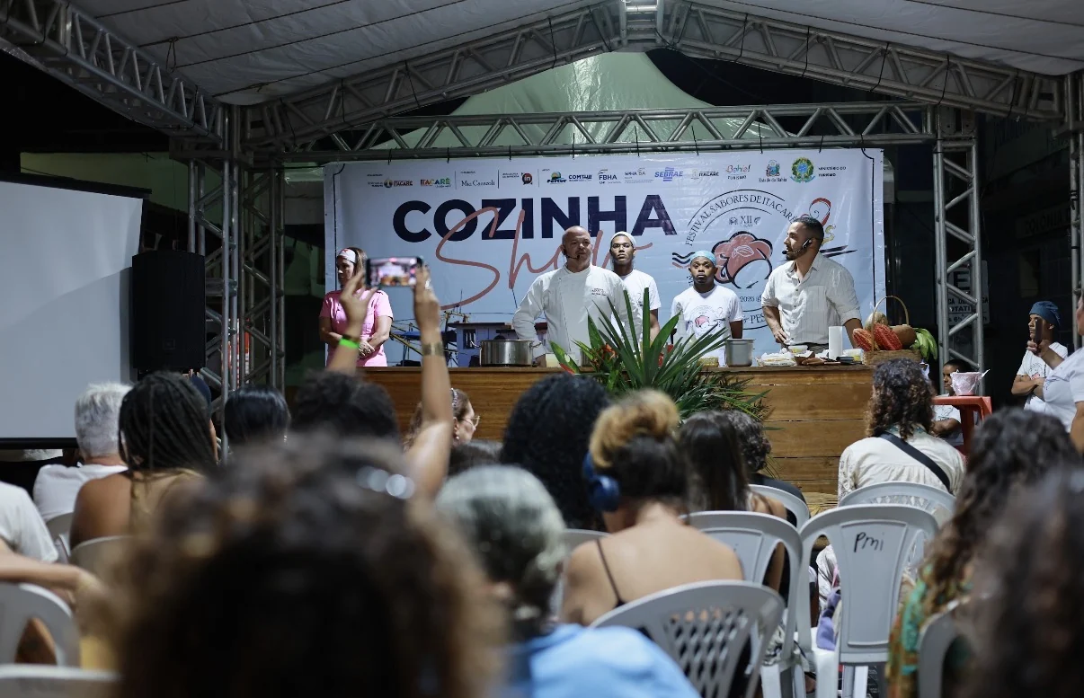 Festival em Itacaré une chefs e marisqueiras na cozinha e na orla