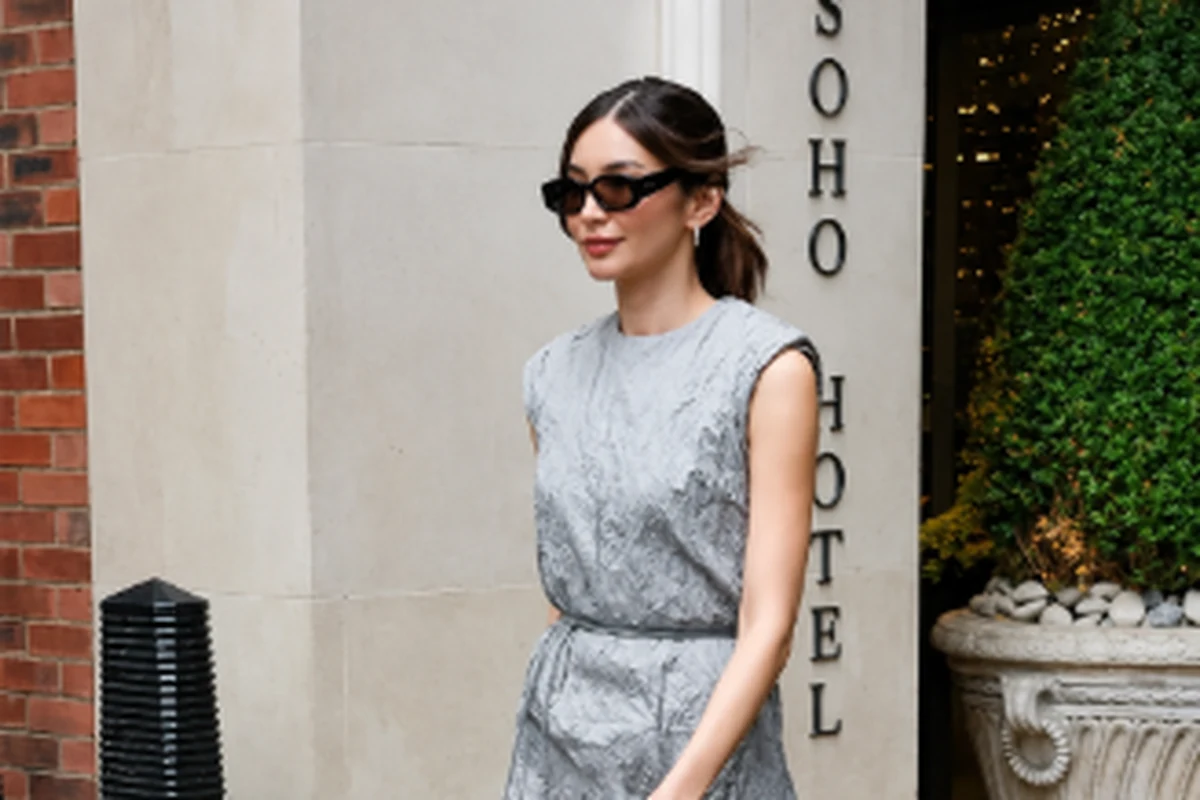 gemma chan em calvin klein collection abre noite de five star weekend em londres featured