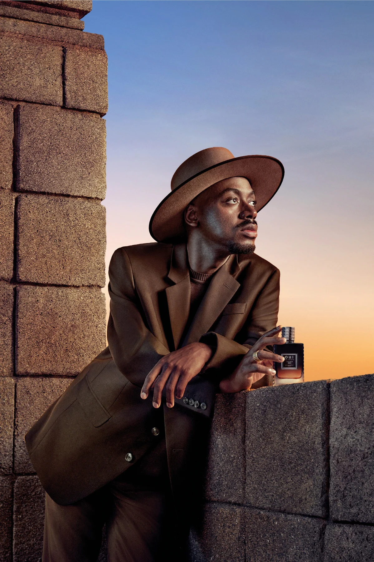 Jota.pê vira embaixador de perfume best-seller da O.U.i Paris