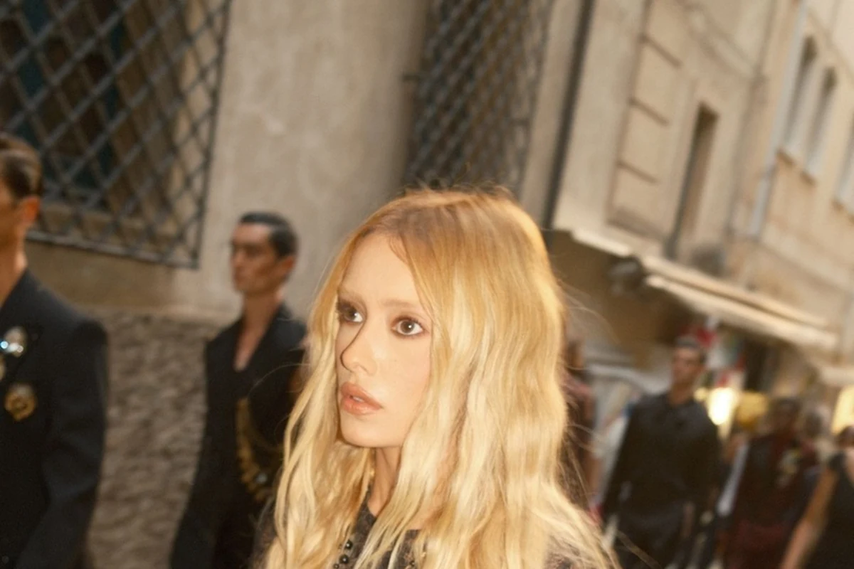 maria braz acompanha final da alta sartoria da dolce gabbana featured