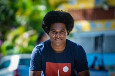 Memória da favela guia estreia infantil de Wesley Barbosa na FLIP