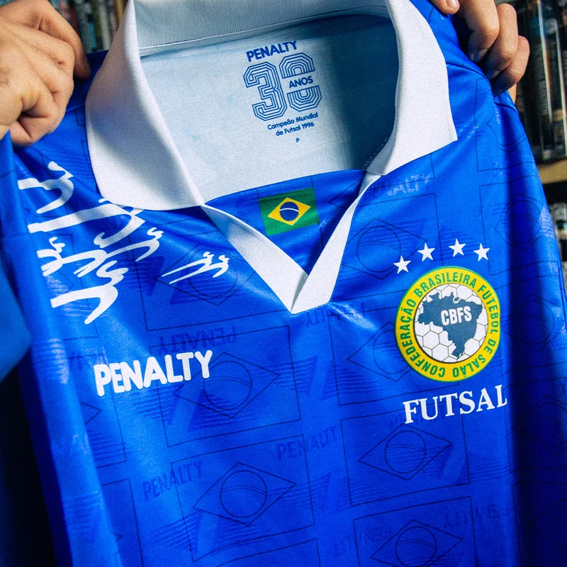 Penalty resgata camisa rara do Brasil 96 usada em apenas um jogo 1 Penalty resgata camisa rara do Brasil 96 usada em apenas um jogo