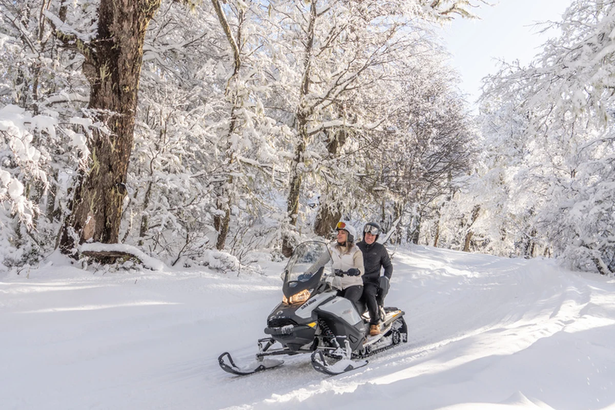 perigo invisivel na neve frio extremo exige escudo protetor para pele e corpo featured
