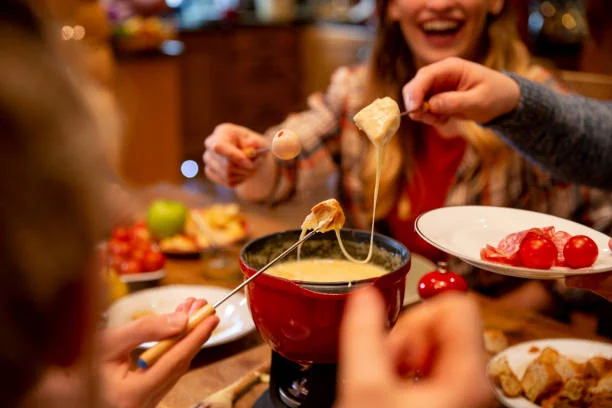Por que o frio aumenta a fome e como equilibrar a alimentação