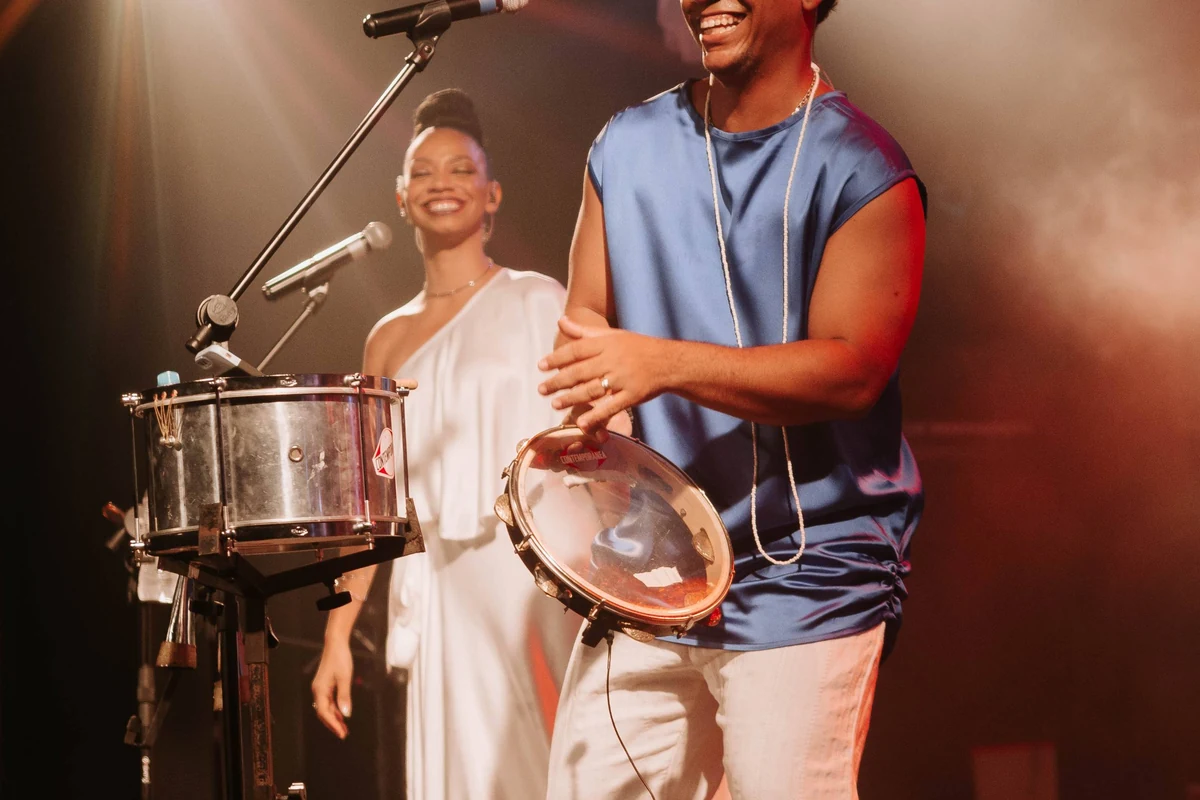 Raoni e Dandara levam nova fase do samba ao Rio Scenarium raoni e dandara levam nova fase do samba ao rio scenarium featured
