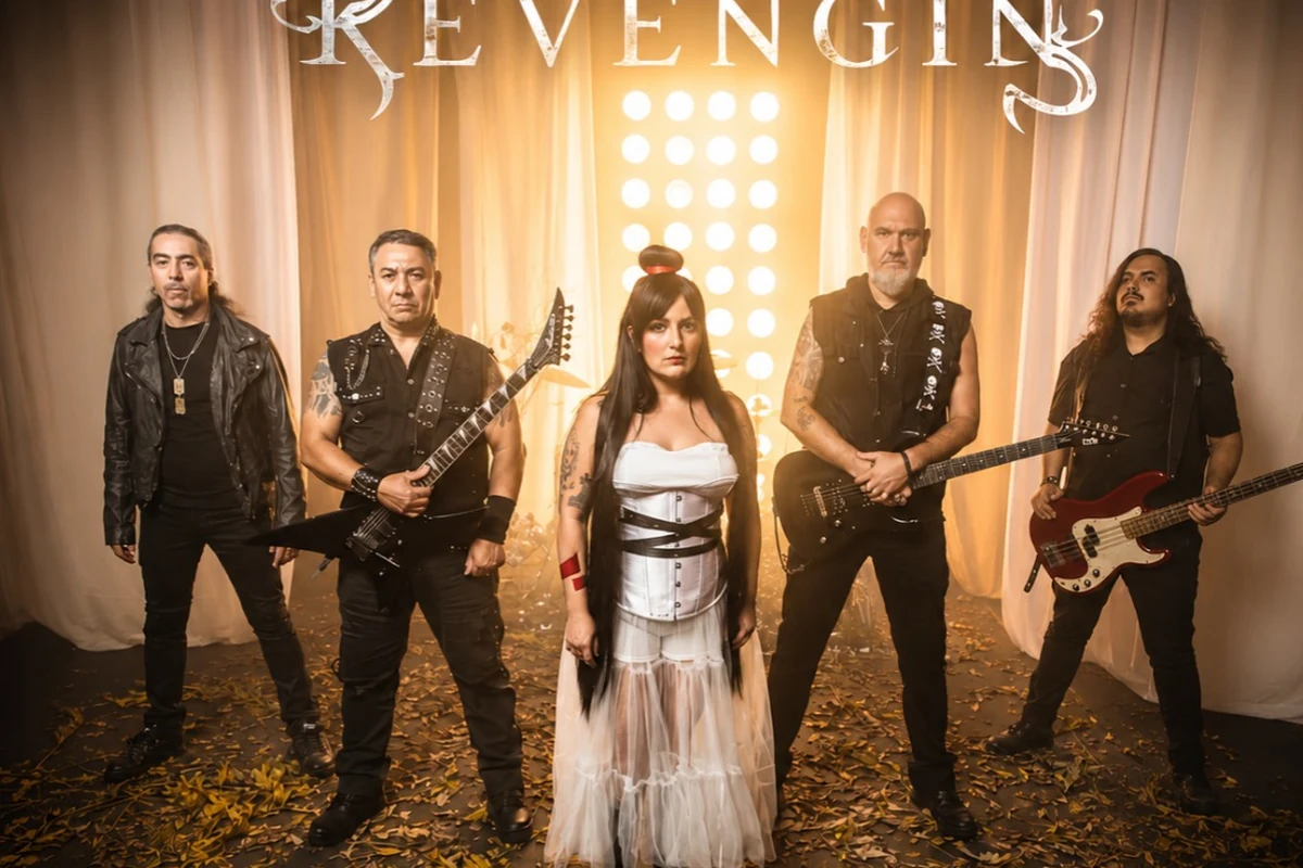 revengin traduz emocao e amadurecimento no clipe de far away featured