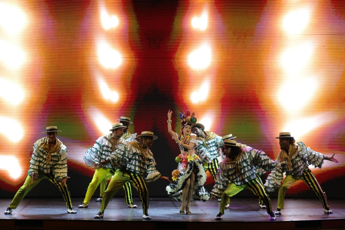 roxy dinner show da 20 de desconto para moradores do rio featured