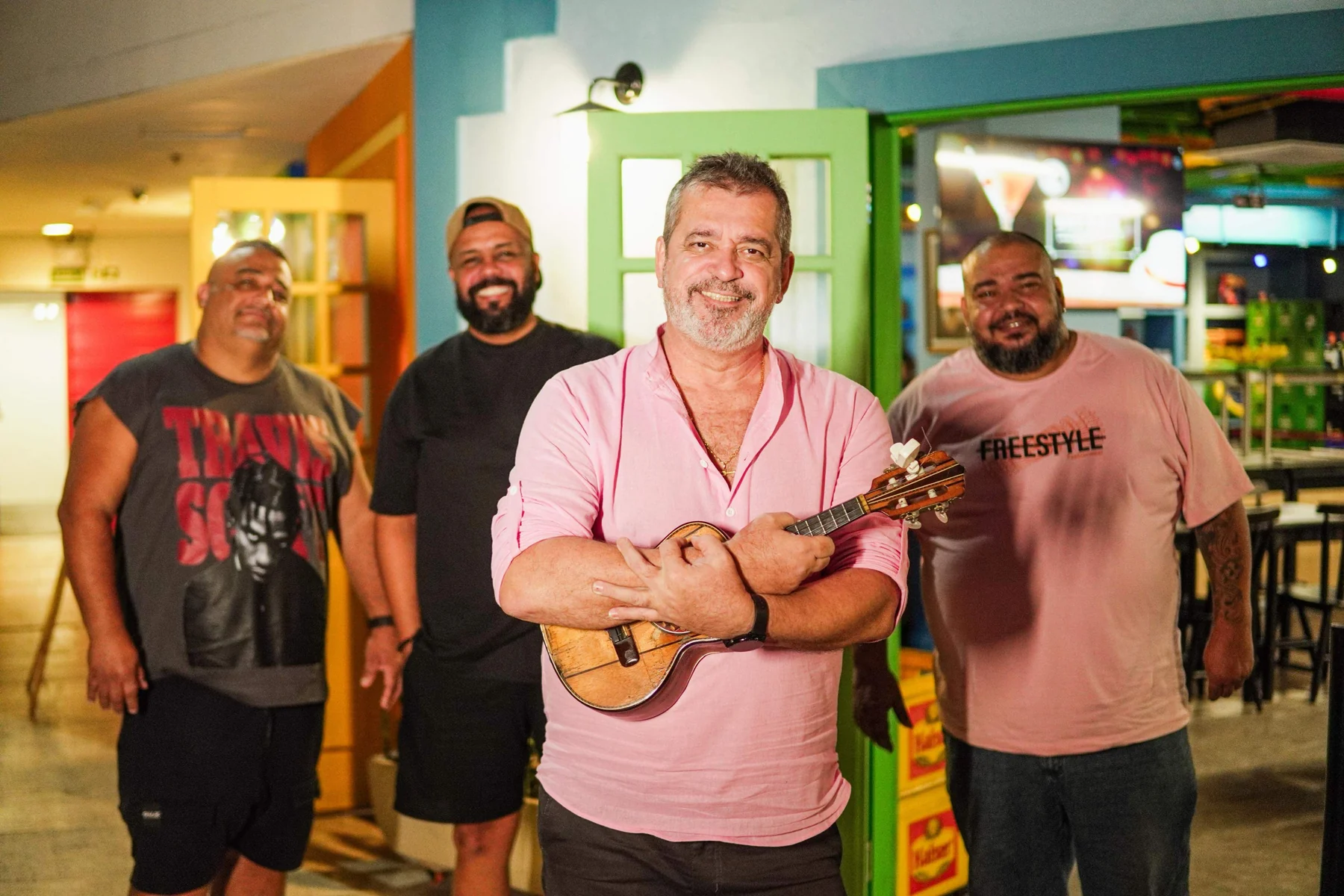 Samba & Feijoada no Rio Scenarium tem Nando do Cavaco no sábado 1 Samba & Feijoada no Rio Scenarium tem Nando do Cavaco no sábado