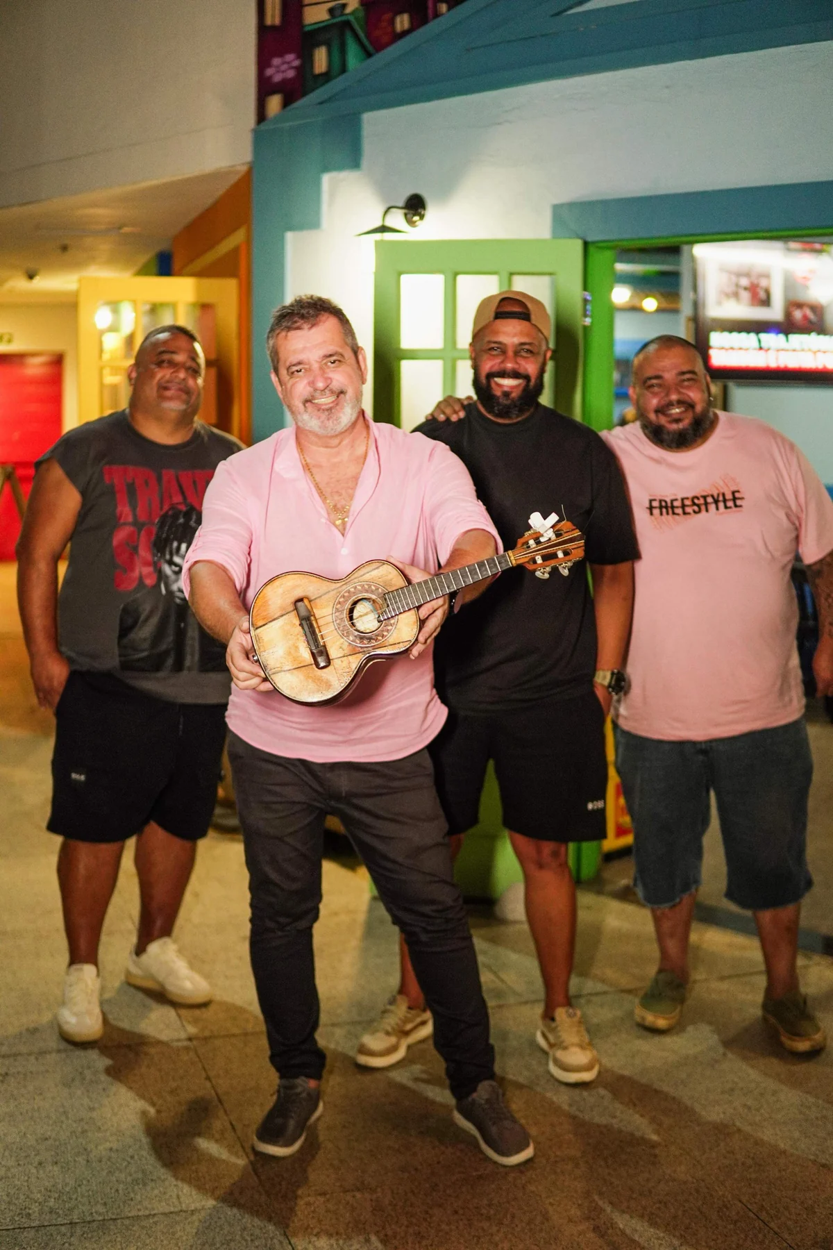 Samba & Feijoada no Rio Scenarium tem Nando do Cavaco no sábado 2 Samba & Feijoada no Rio Scenarium tem Nando do Cavaco no sábado