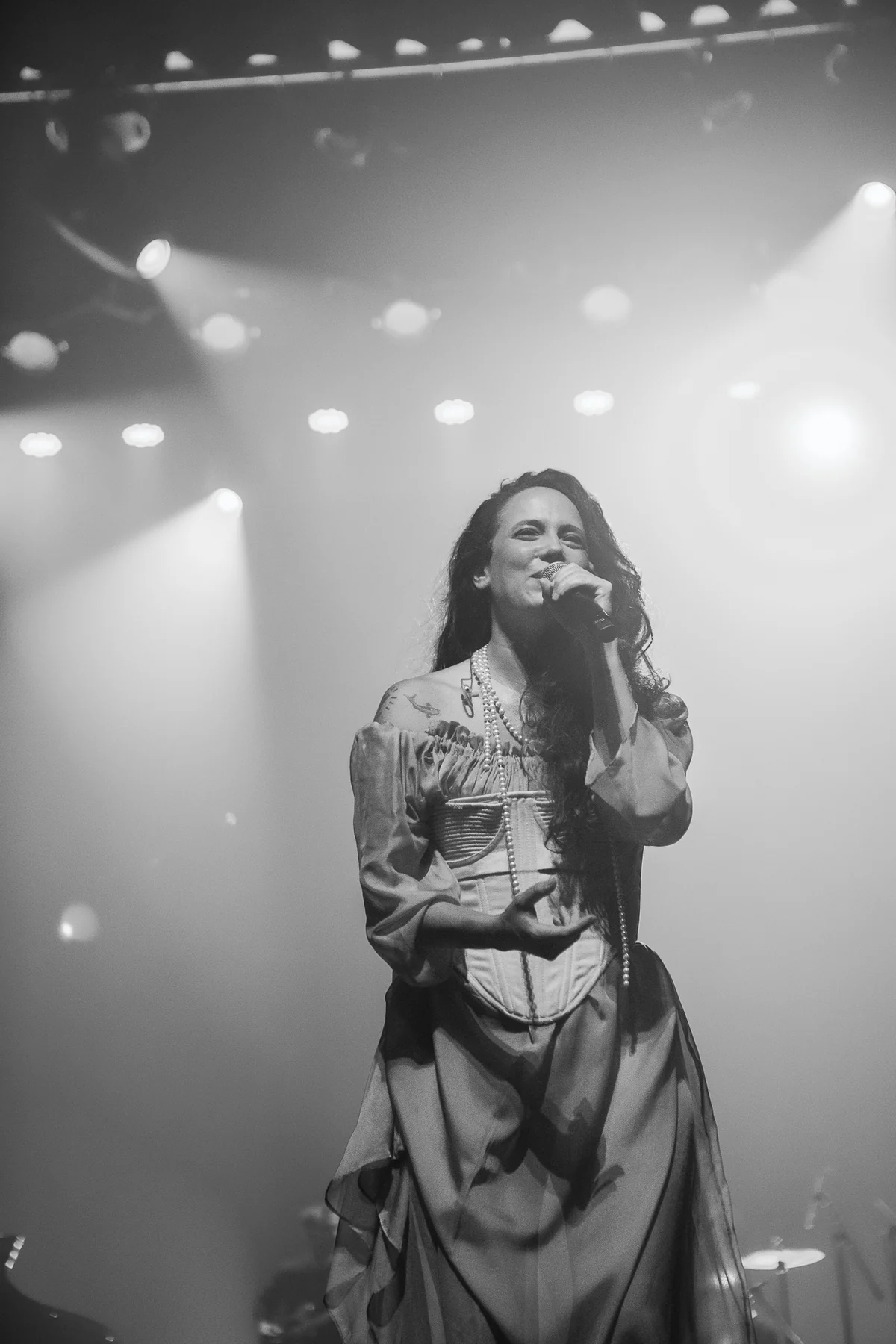 Tiê faz show gratuito no 6º Prêmio INAC no Theatro Municipal