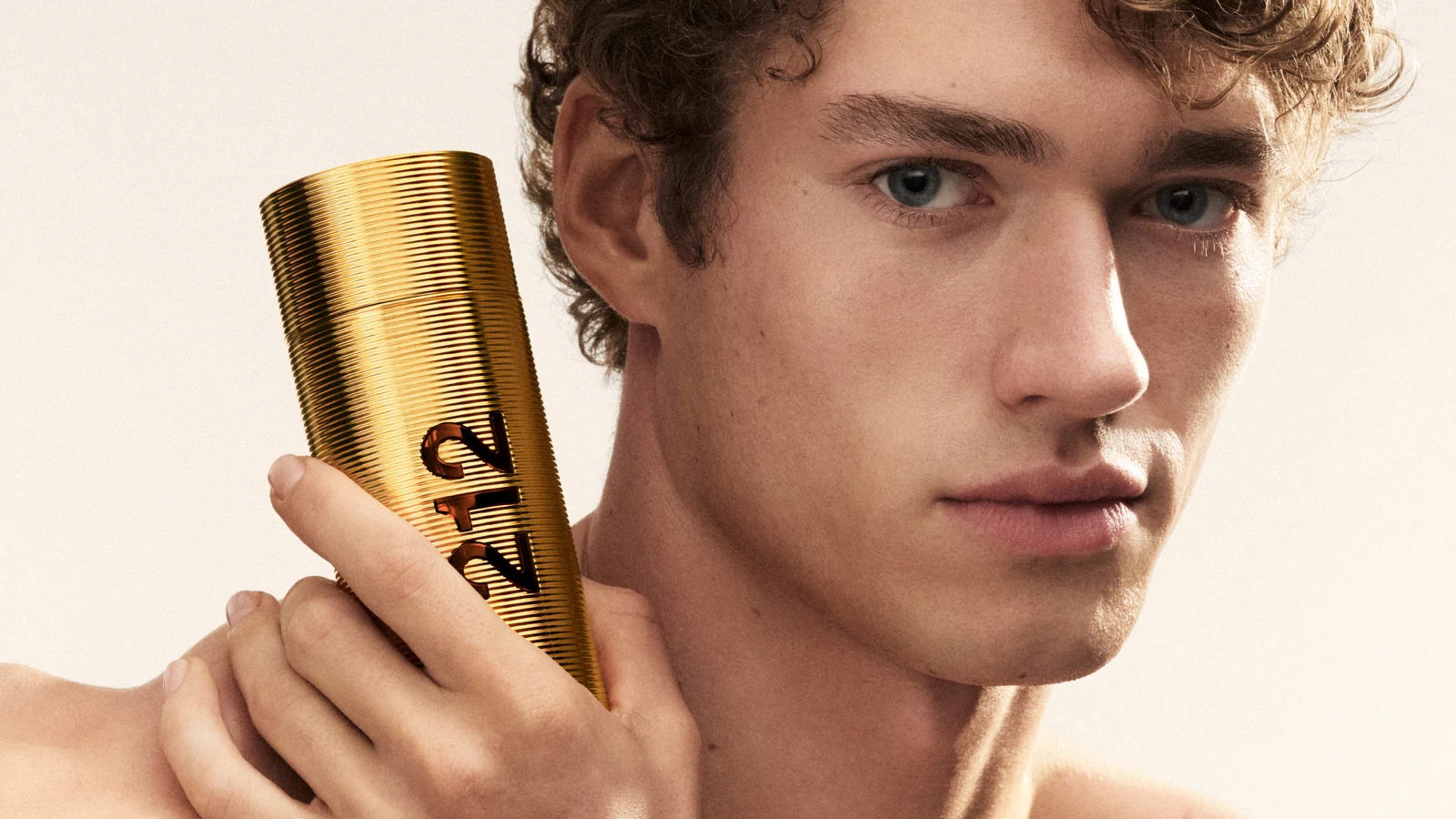 212 men parfum leva o legado da linha a uma nova geracao featured