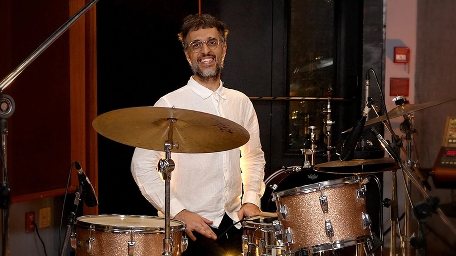 a irmandade leva fusao de jazz e ritmos brasileiros a tv cultura featured