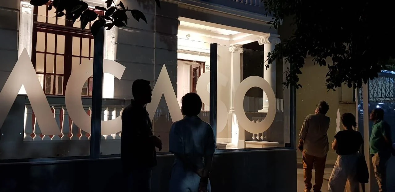 Acaso Cultural reage à fadiga das telas com cursos e colóquio sobre Foucault