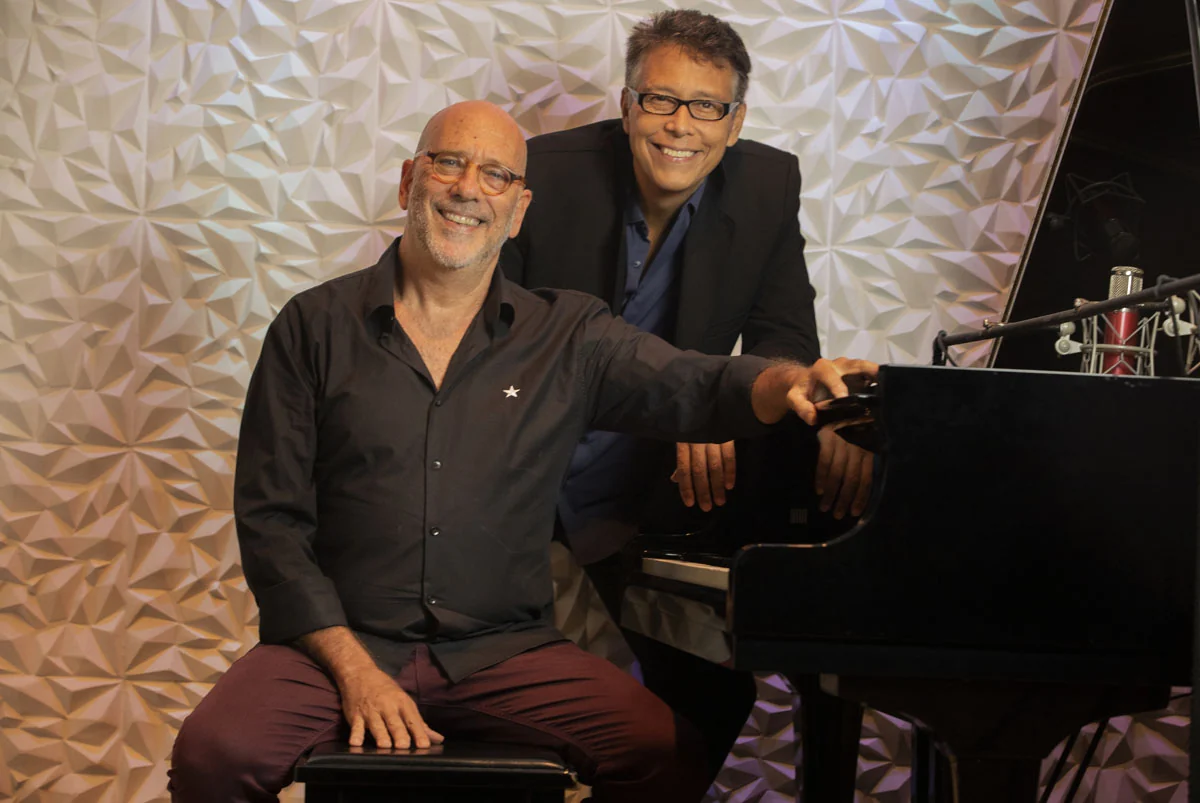Aldir Blanc tem obra revisitada em show de voz e piano com Moacyr Luz