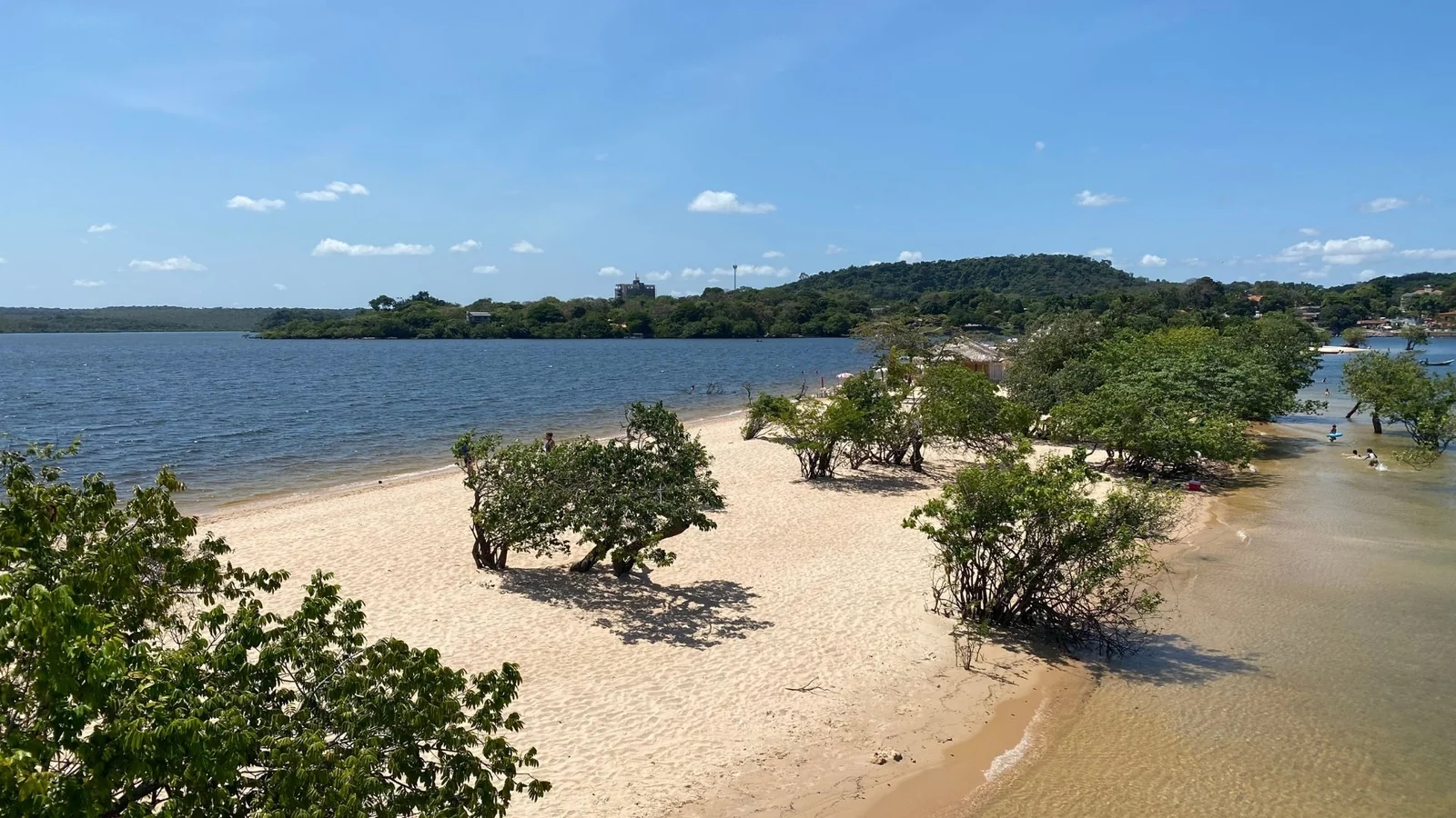 Alter do Chão muda com as águas e revela outra Amazônia