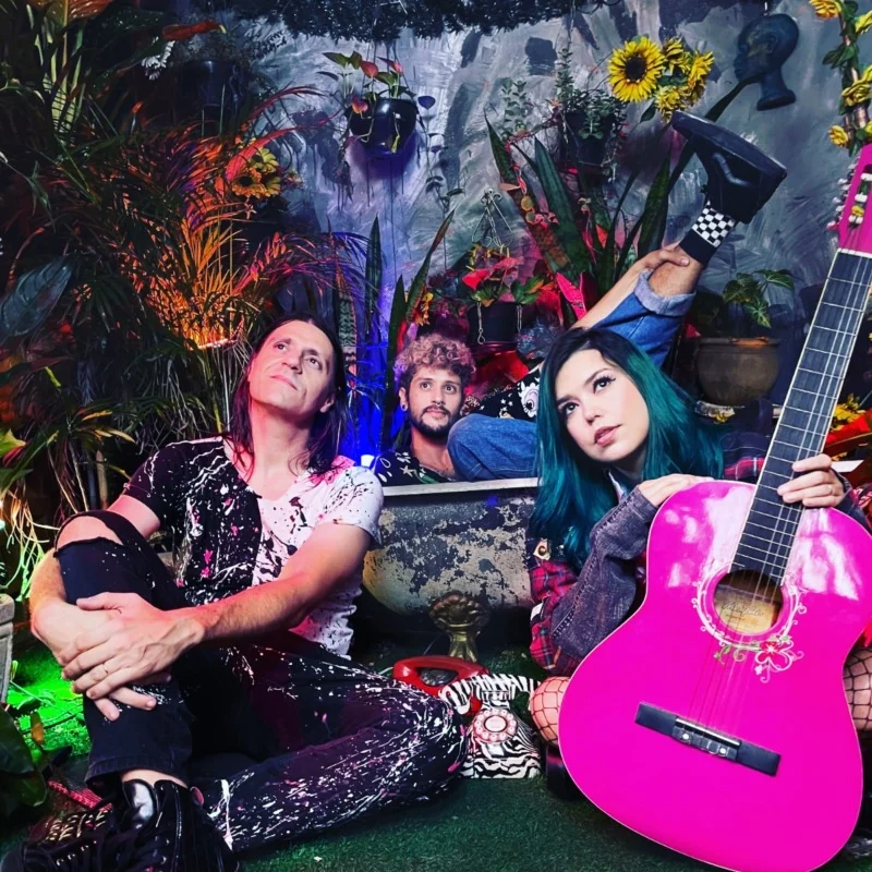 Após João Rock, Drenna leva show ao Sesc Meriti 1 Após João Rock, Drenna leva show ao Sesc Meriti