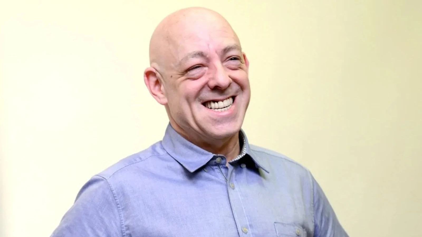 brian michael bendis confirma presenca inedita na ccxp26 featured