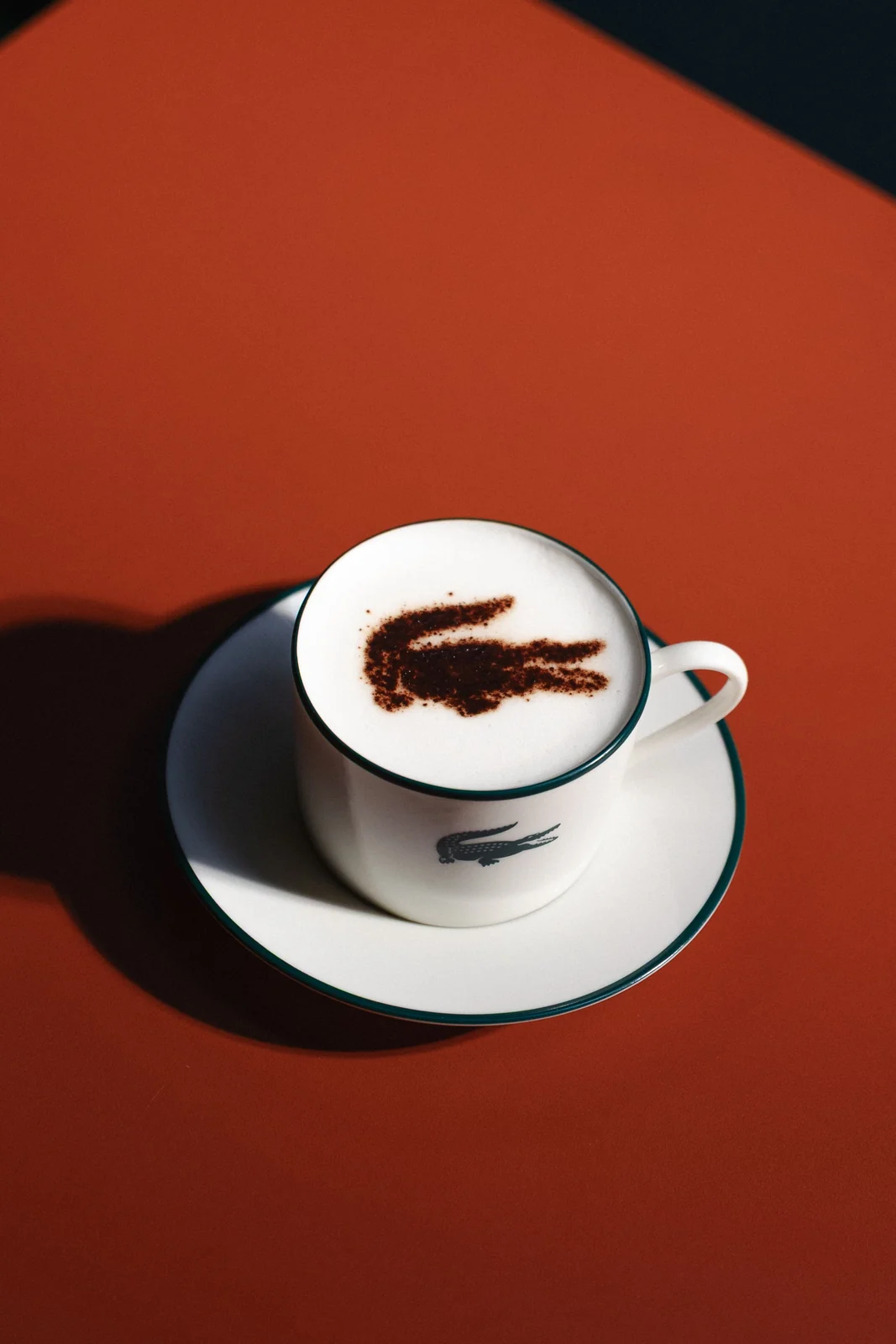 Café Lacoste abre primeira unidade na América Latina