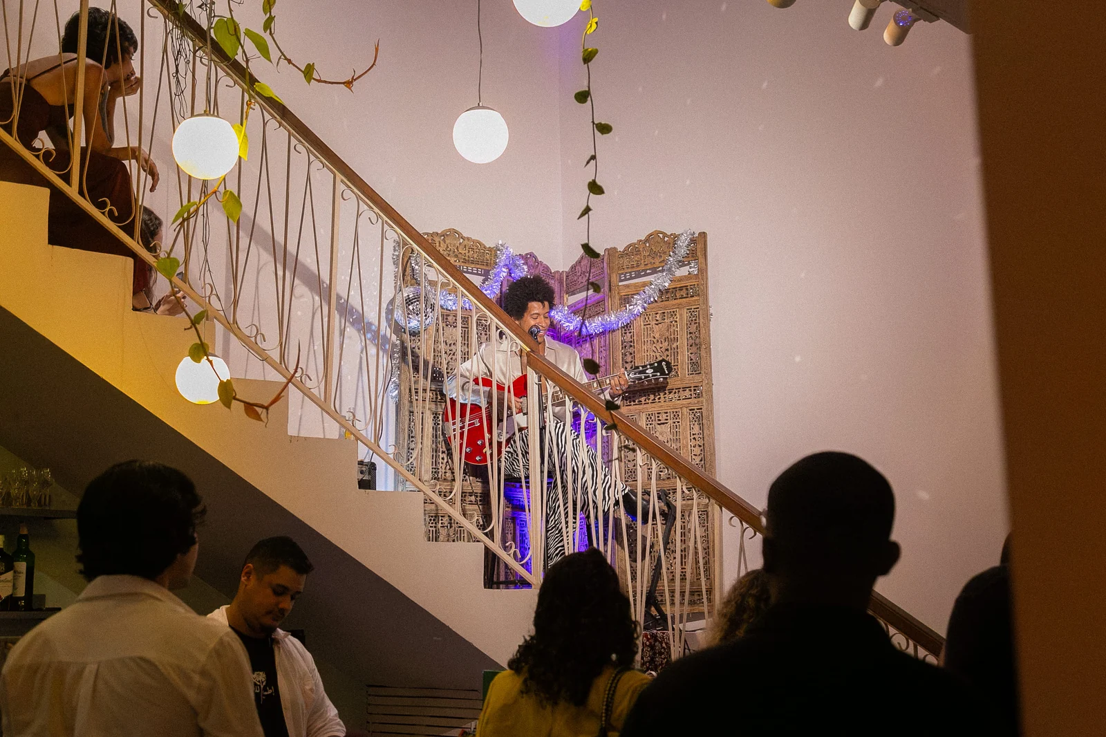 Casa 264 amplia dias e reúne Anitta, cinema e arte em agosto