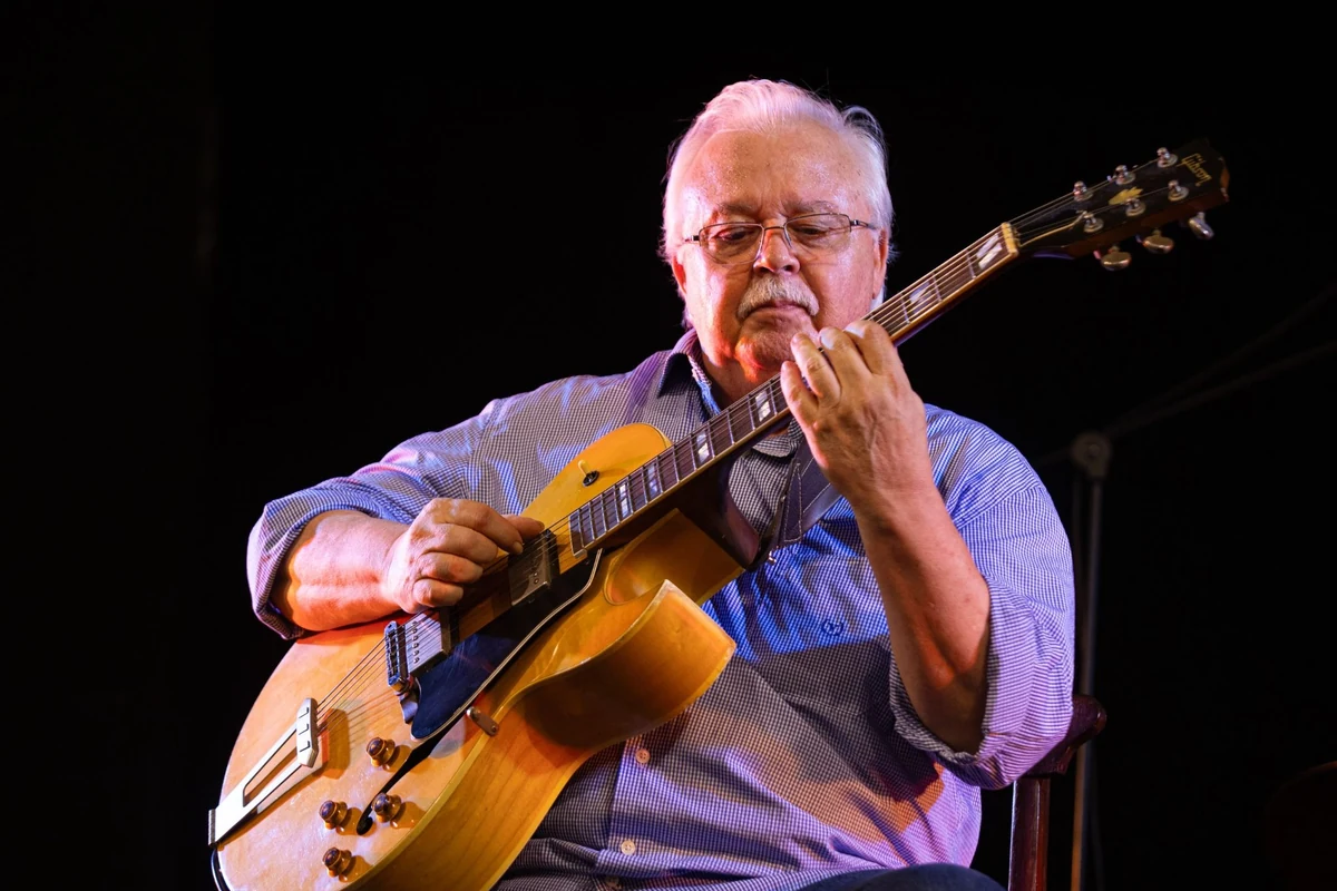 Celso Moreira leva repertório autoral a BH em show gratuito celso moreira leva repertorio autoral a bh em show gratuito featured