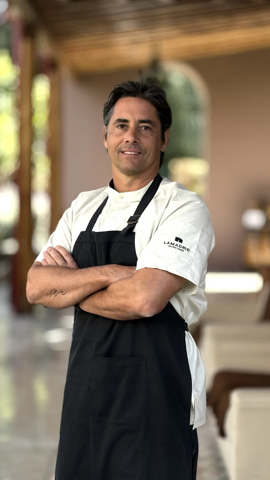 Chef com três indicações Michelin assume parrilla em evento na serra