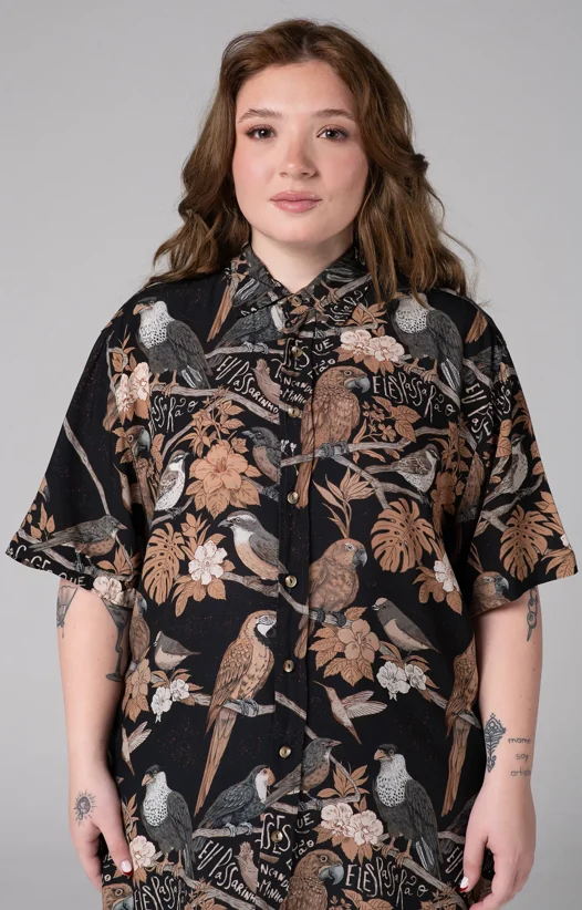 Chico Rei traduz cotidiano brasileiro em nova linha de camisas