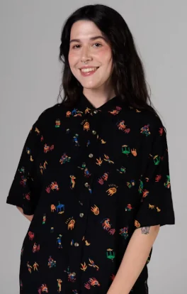 Chico Rei traduz cotidiano brasileiro em nova linha de camisas