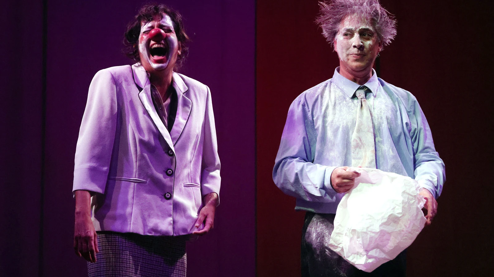 como um palhaco encerra temporada no teatro ipanema featured