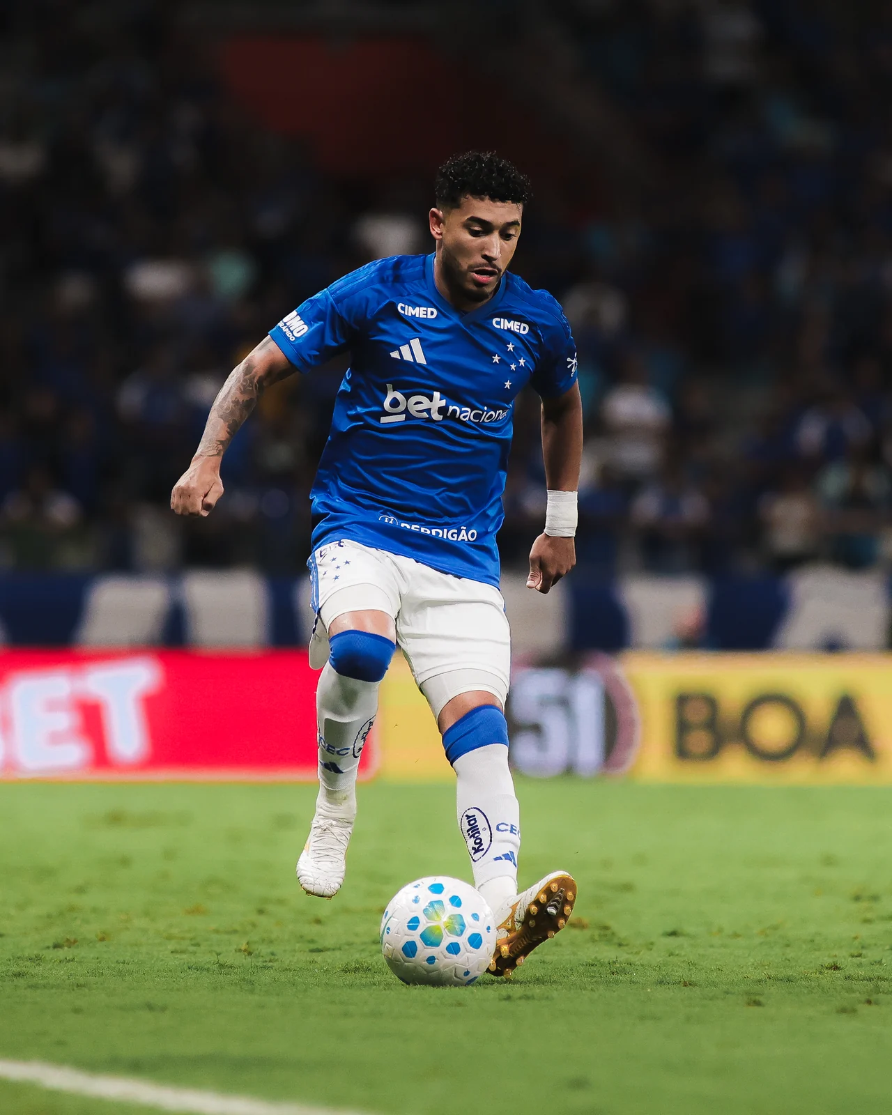 Cruzeiro mira vantagem no Mineirão contra Flamengo pelas oitavas