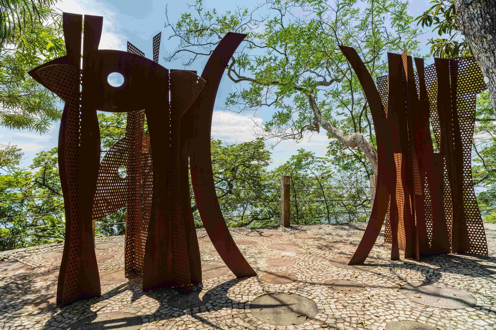 Escultura de Vergara propõe novo enquadramento no Aterro do Flamengo 1 Escultura de Vergara propõe novo enquadramento no Aterro do Flamengo
