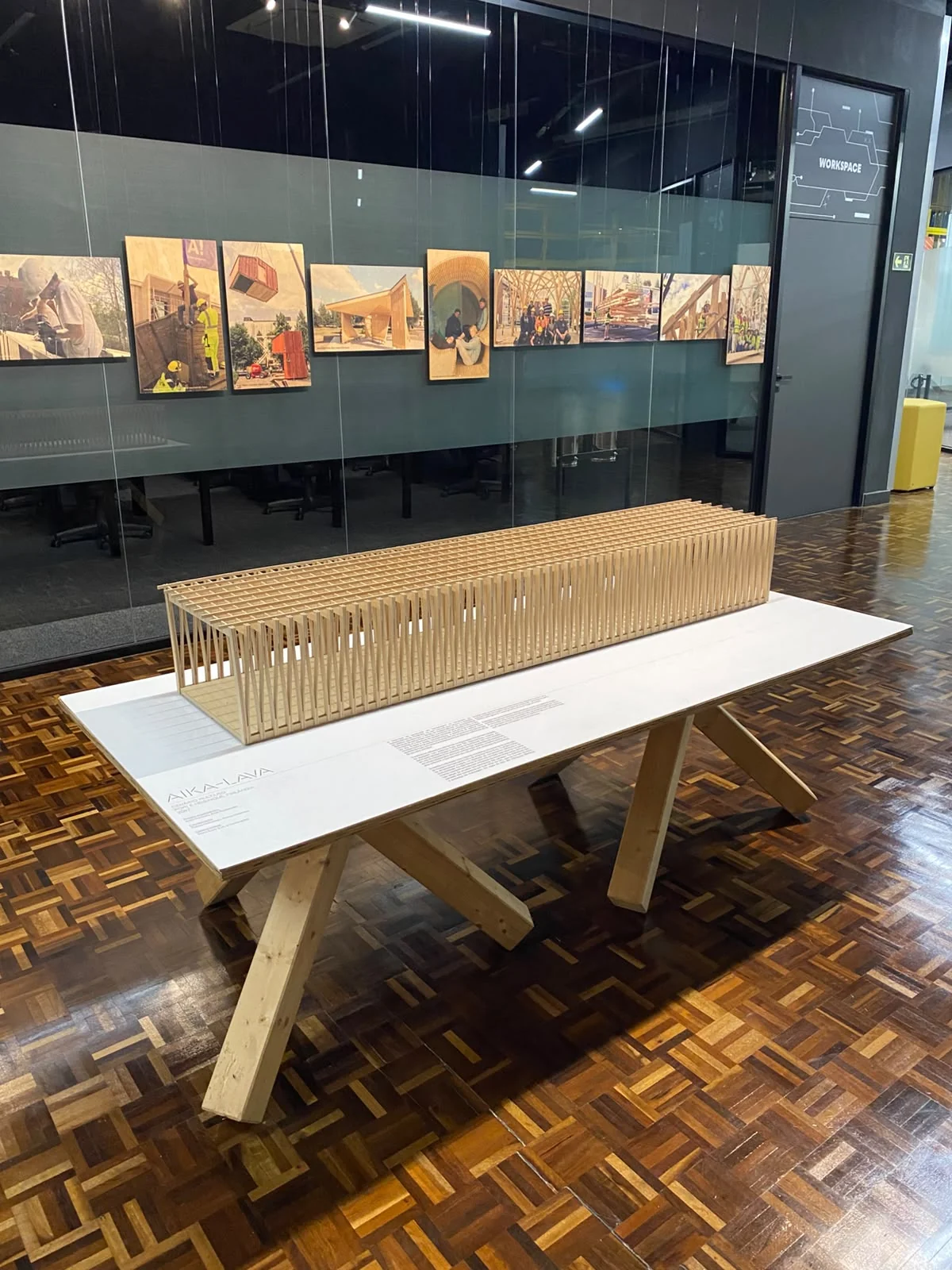 Exposição internacional sobre arquitetura em madeira chega à PUCPR