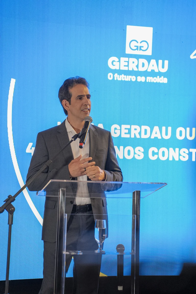 Exposição no MM Gerdau resgata 40 anos da Usina de Ouro Branco em BH