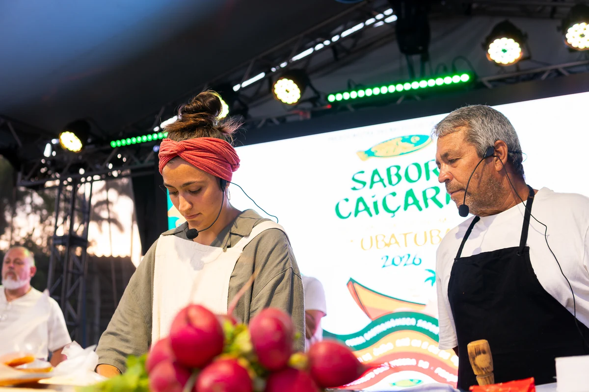 Feira que abriu Festival Sabor Caiçara termina com aula-show de pai e filha feira que abriu festival sabor caicara termina com aula show de pai e filha featured
