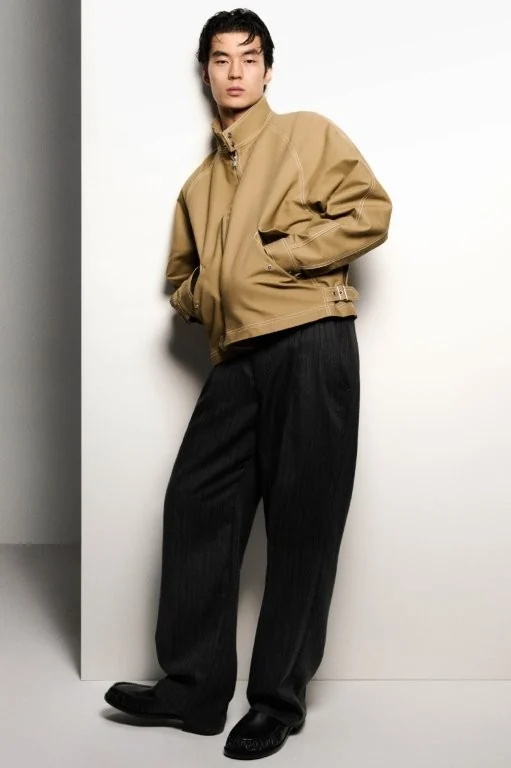 H&M Atelier aposta em elegancia silenciosa para o guarda-roupa masculino