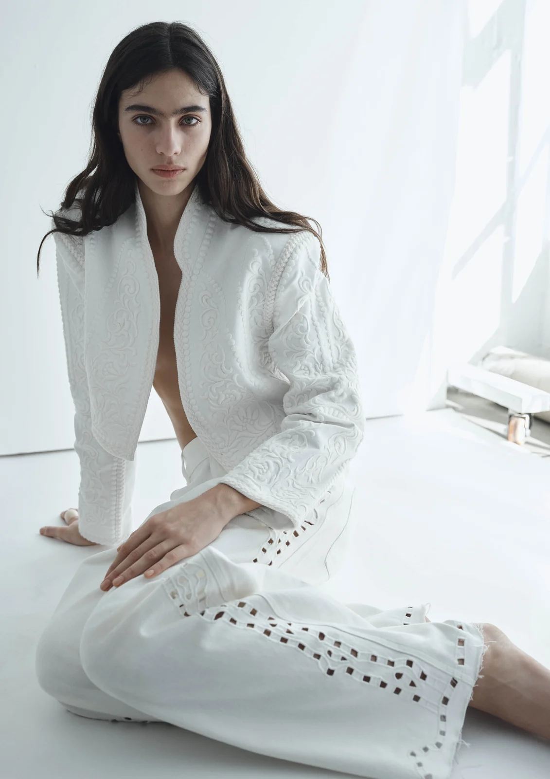 H&M une Indie Sleaze e alfaiataria na coleção Spring Summer 2027