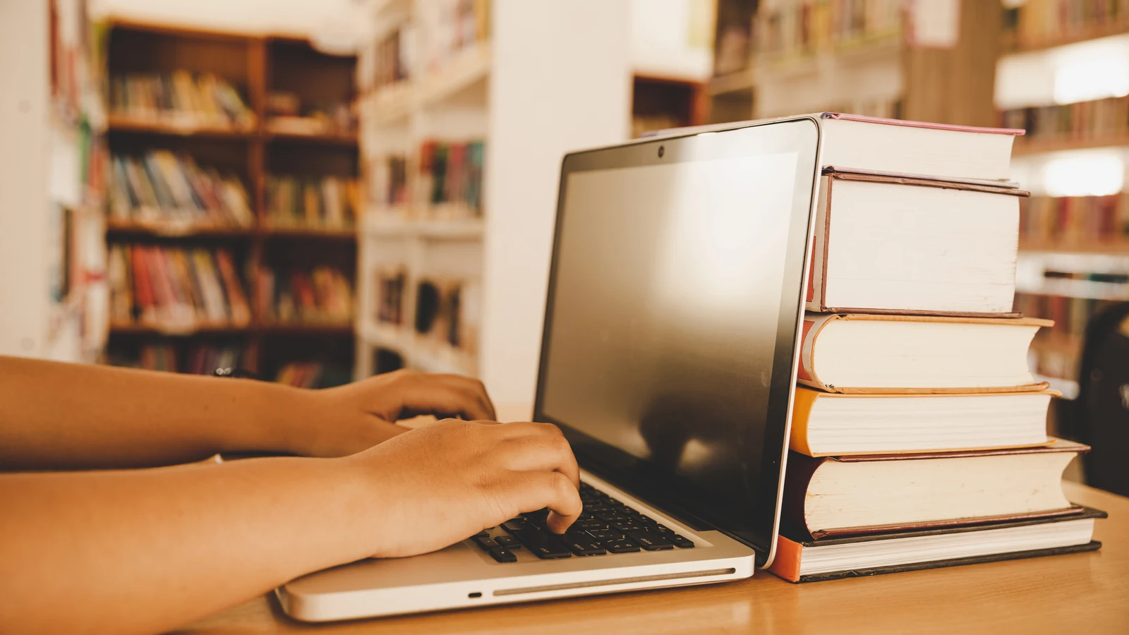 ia redefine o papel estrategico dos bibliotecarios no ensino featured