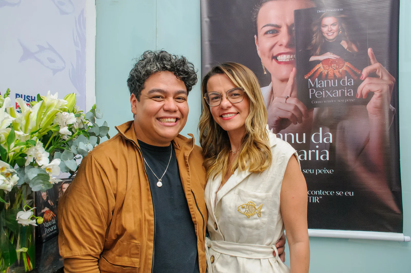 Manu da Peixaria narra virada dos negócios em primeiro livro