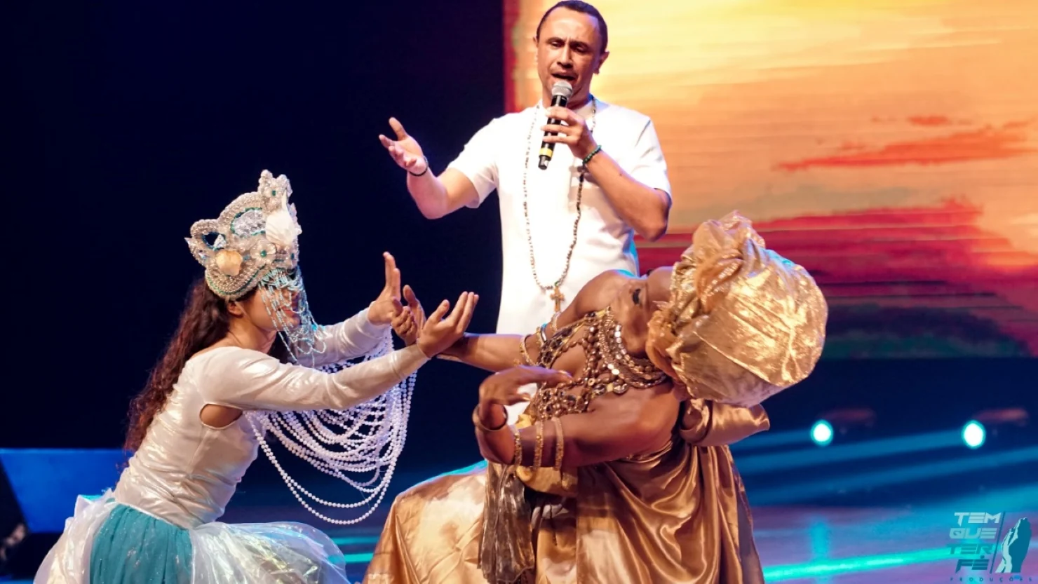 Música de terreiro ocupa grandes palcos com encontro histórico no Rio