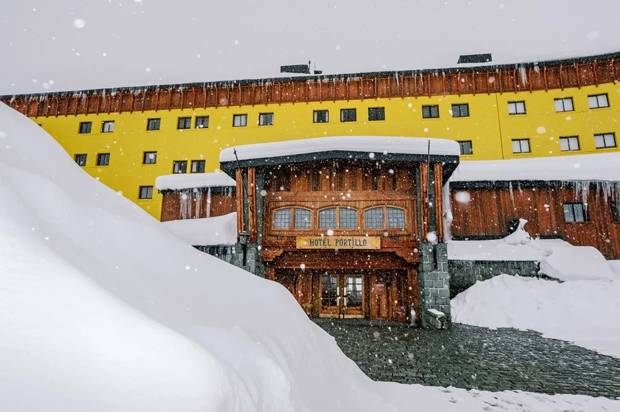 Neve recorde faz Portillo estender temporada de esqui até outubro