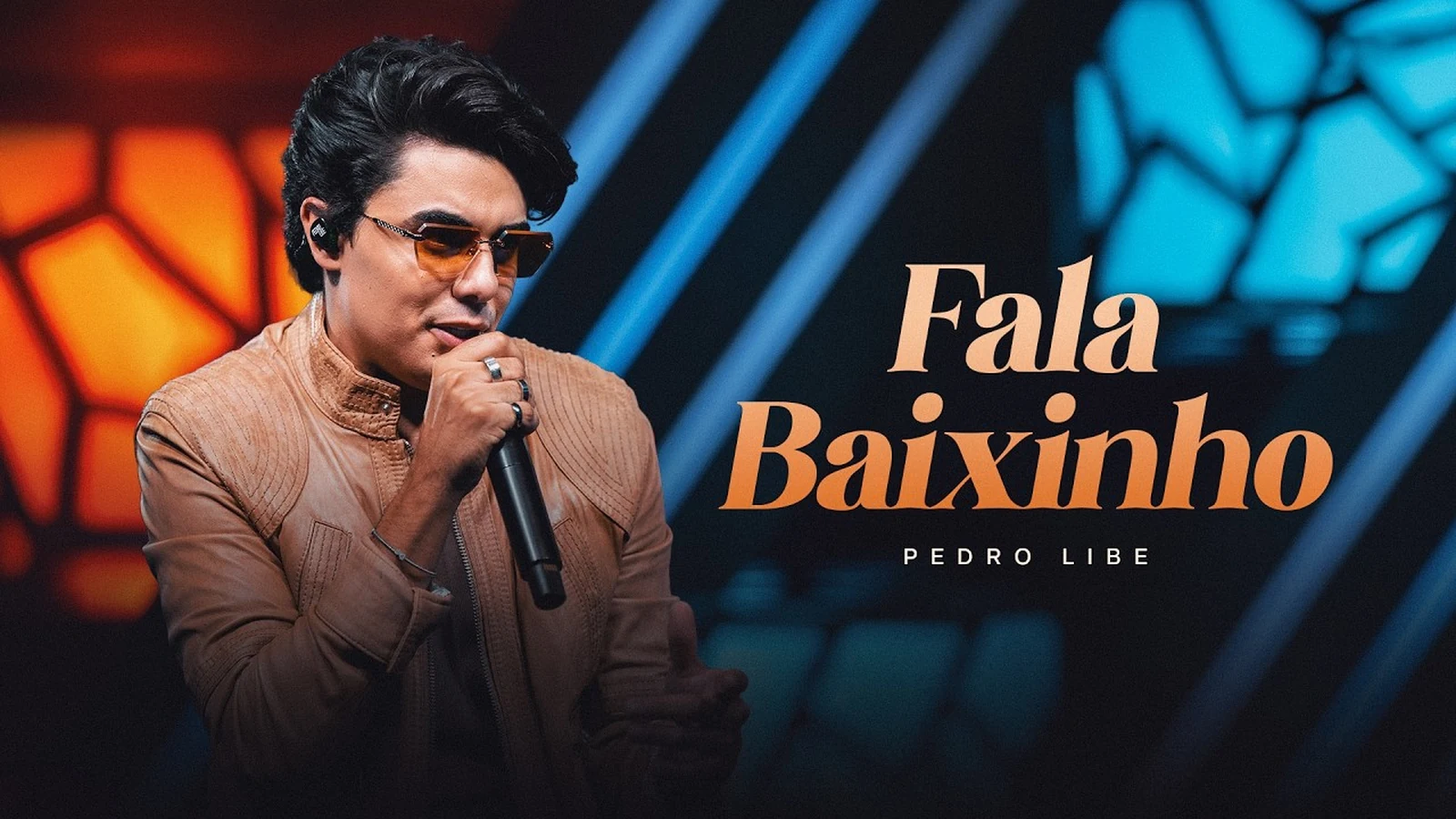 pedro libe estreia na sony music com o single fala baixinho featured