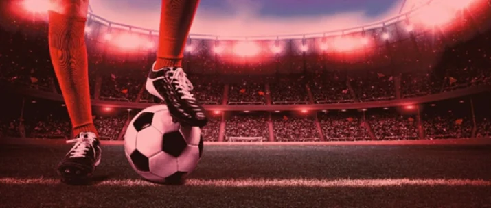 Programação esportiva reúne decisões continentais e UFC 330 na TV