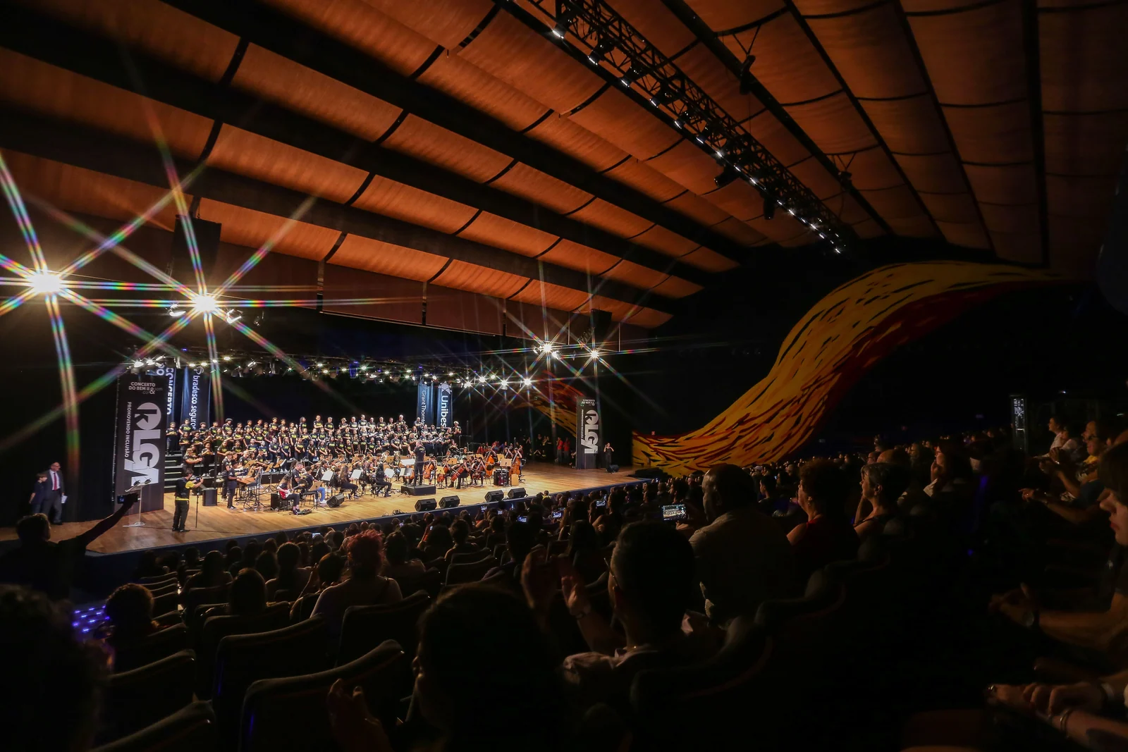 Projeto de inclusão social estreia no Theatro Municipal de SP 1 Projeto de inclusão social estreia no Theatro Municipal de SP