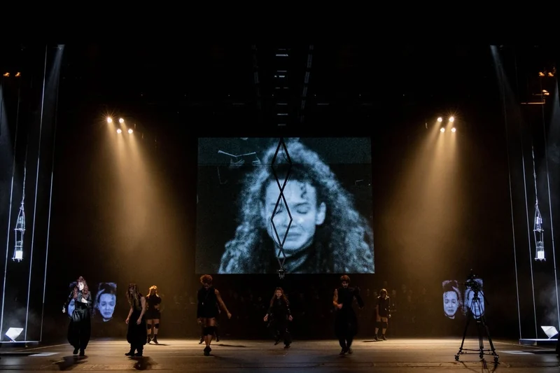 Réquiem SP volta ao palco e tensiona dança e música em São Paulo