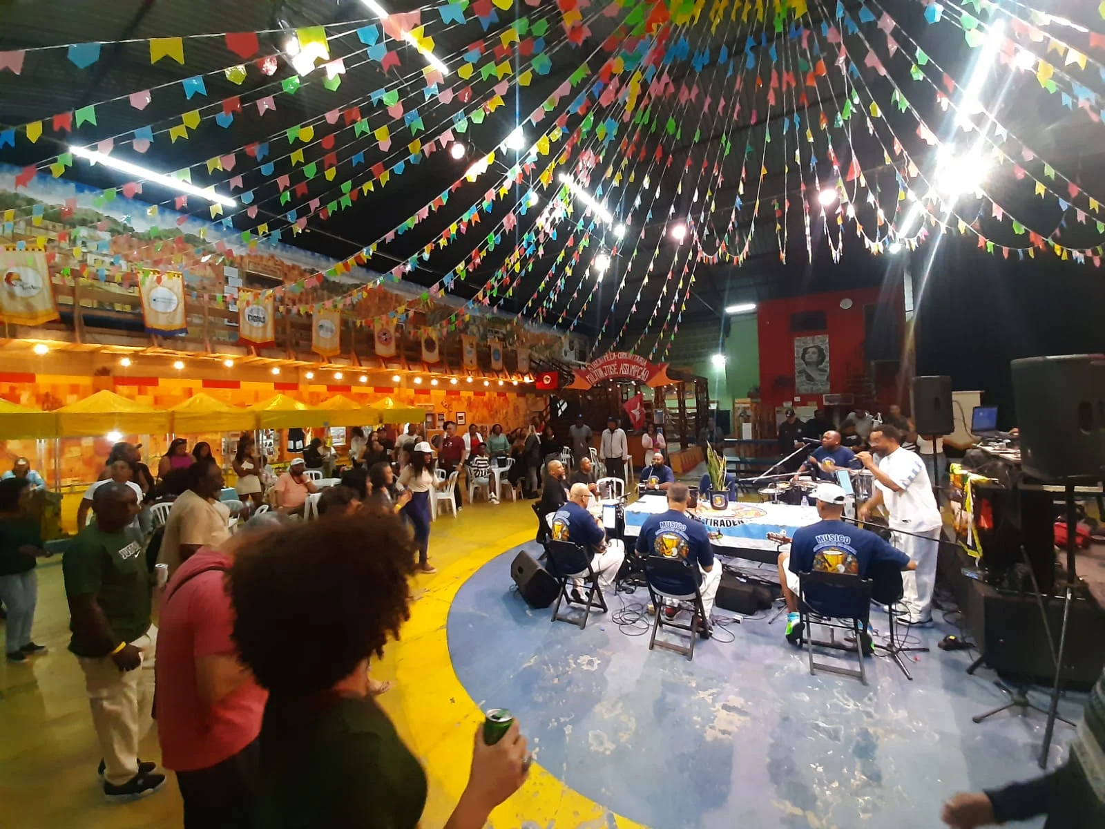Roda de samba na Zona Leste homenageia os 80 anos de Guineto 2 Roda de samba na Zona Leste homenageia os 80 anos de Guineto