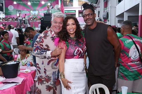 Samba 3 avança na disputa da Mangueira para o Carnaval 2027